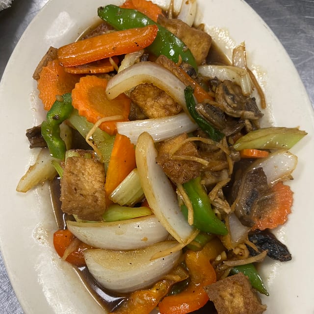 L17: Pad Khing (Ginger).