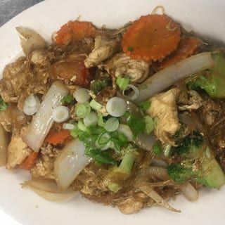 E8: Pad Woon Sen