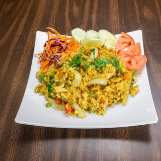 R4: Yellow Curry Fried Rice